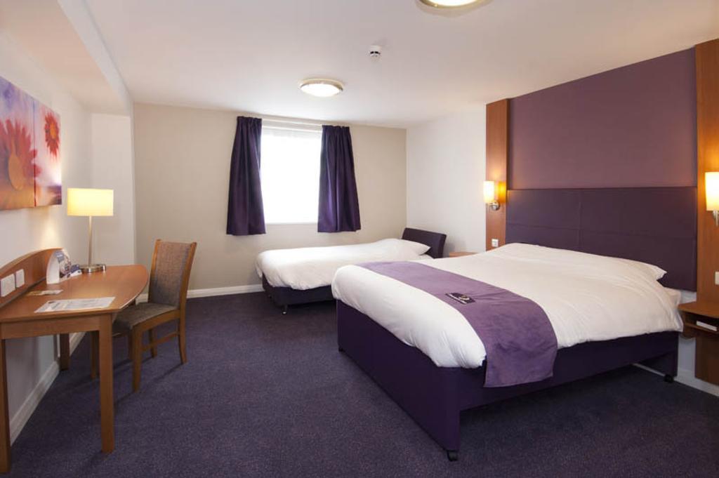 Premier Inn Birmingham City - Waterloo St Esterno foto
