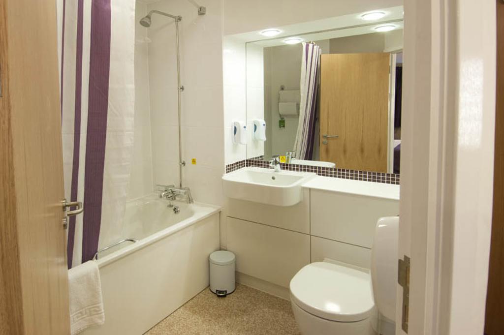 Premier Inn Birmingham City - Waterloo St Camera foto